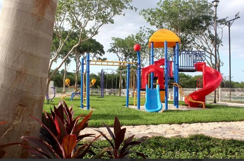 Casa Residencial A Minutos De La Playa Y Los Principales Atractivos Turisticos De Merida, Con Acceso A Alberca Holiday home Merida